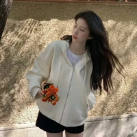 Nhượng Chi Linh _bạn nư9