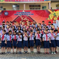 cả lớp 