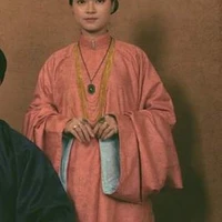 Mẹ Hoàng