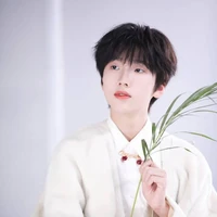 Nhiếp Vĩ Thần _ anh