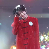 tác giả thích kinh dị-)