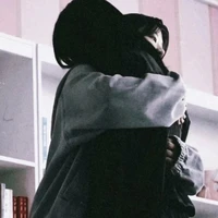 Người titan não loli