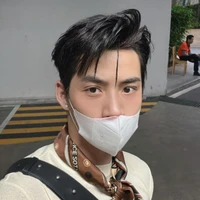 Thầy giáo 🐻