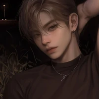 Tạ Giai Ý (Louis - y)