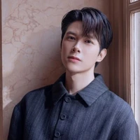 Tú Tus ( dạy văn)