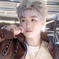 Hoàng Đức Duy "Captian boy"