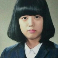 Jisoo nhỏ