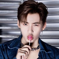 H.Hùng