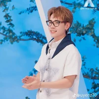 Lê Quang Hùng (phone)