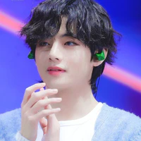 Taehuynh (V)