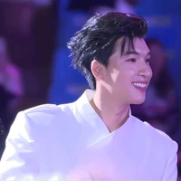 Trần Minh Hiếu (HIEUTHUHAI)