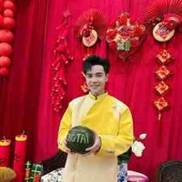 Q.Hùng