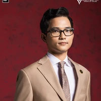 Titan-Huỳnh Trung Hiếu