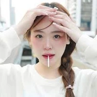 June Wanwimol(nàng)