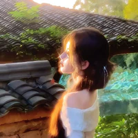 Nguyễn Thị Liên (mẹ cô)