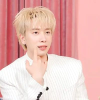 Trần Phong Hào(Nicky)