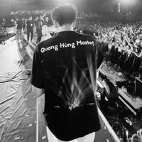 Quang Hùng Master