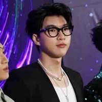 Trần Minh Hiếu <F>