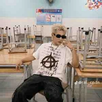 Hoàng Đức Duy ( Captain)