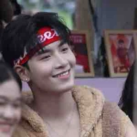 Huỳnh hoàng hùng(hùng huỳnh)