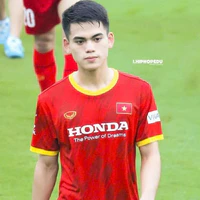 Khuất Văn Khang