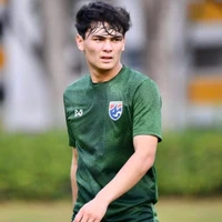 Jonathan Khemdee