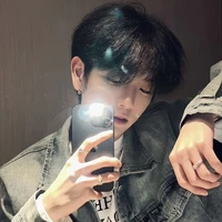 Lục Bảo Thái