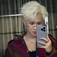 Hoàng Đức Duy ( Captain )