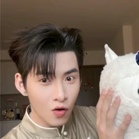 hùng huỳnh