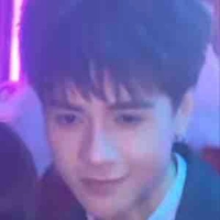 Lê Quang hùng 