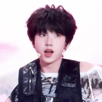 Nhiếp Vĩ Thần | hắn