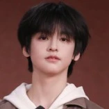 Dương Hàm Bác