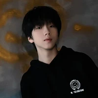 Nhiếp Vĩ Thần