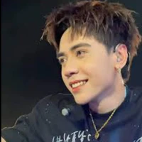 Lê Quang Hùng(Cậu,Phone)