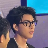 Trần Minh Hiếu | HIEUTHUHAI • 99