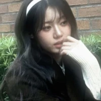 Lee Dain ( Rora) ( vợ )