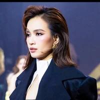 Ái phương( ba Misthy)
