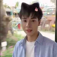 quang hùng