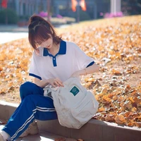 Hoàng Gia Di - bn em 1