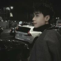 Lê Quang Hùng (Phone)