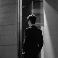 Lưu Viết Tùng (bố n9)