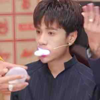 Quang Hùng