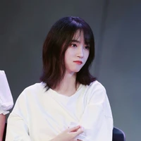 Tưởng Vân_JY