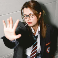 Rebecca Amstrong(Becky)