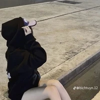 Nhi