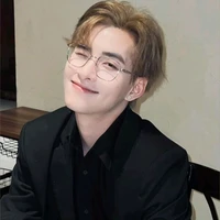 Hùng Huỳnh