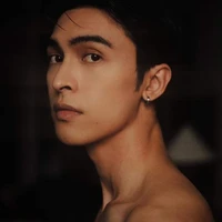 c.dương