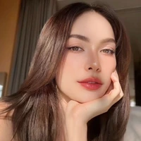 Charlotte Austin(nàng)