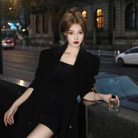 Lê Trần Nguyên Anh(Mẹ các anh)