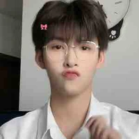 Hùng Hoàng Huỳnh 